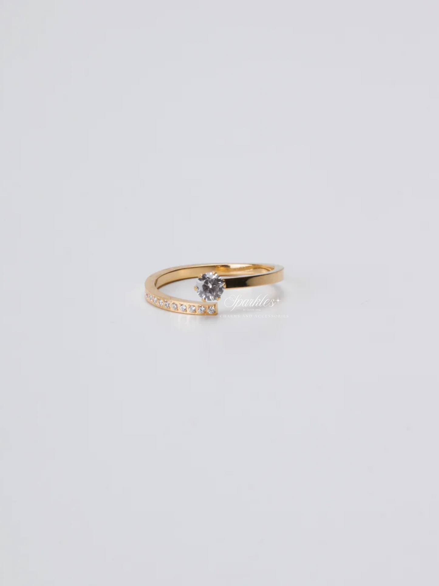 Avery Gold Ring with sizes