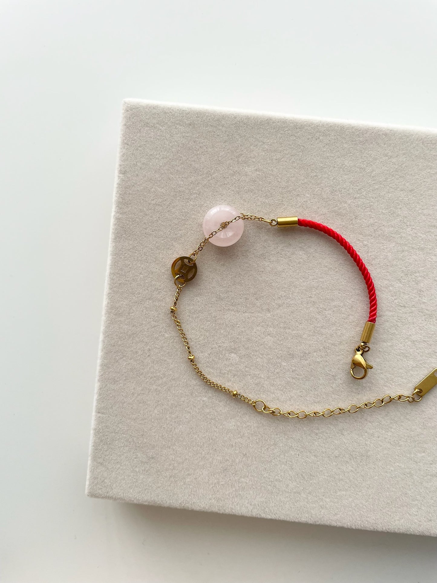 gb593 Rose Quartz red string