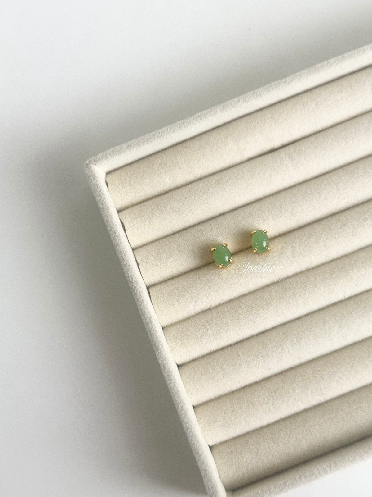 Jade Stud Earrings CH20