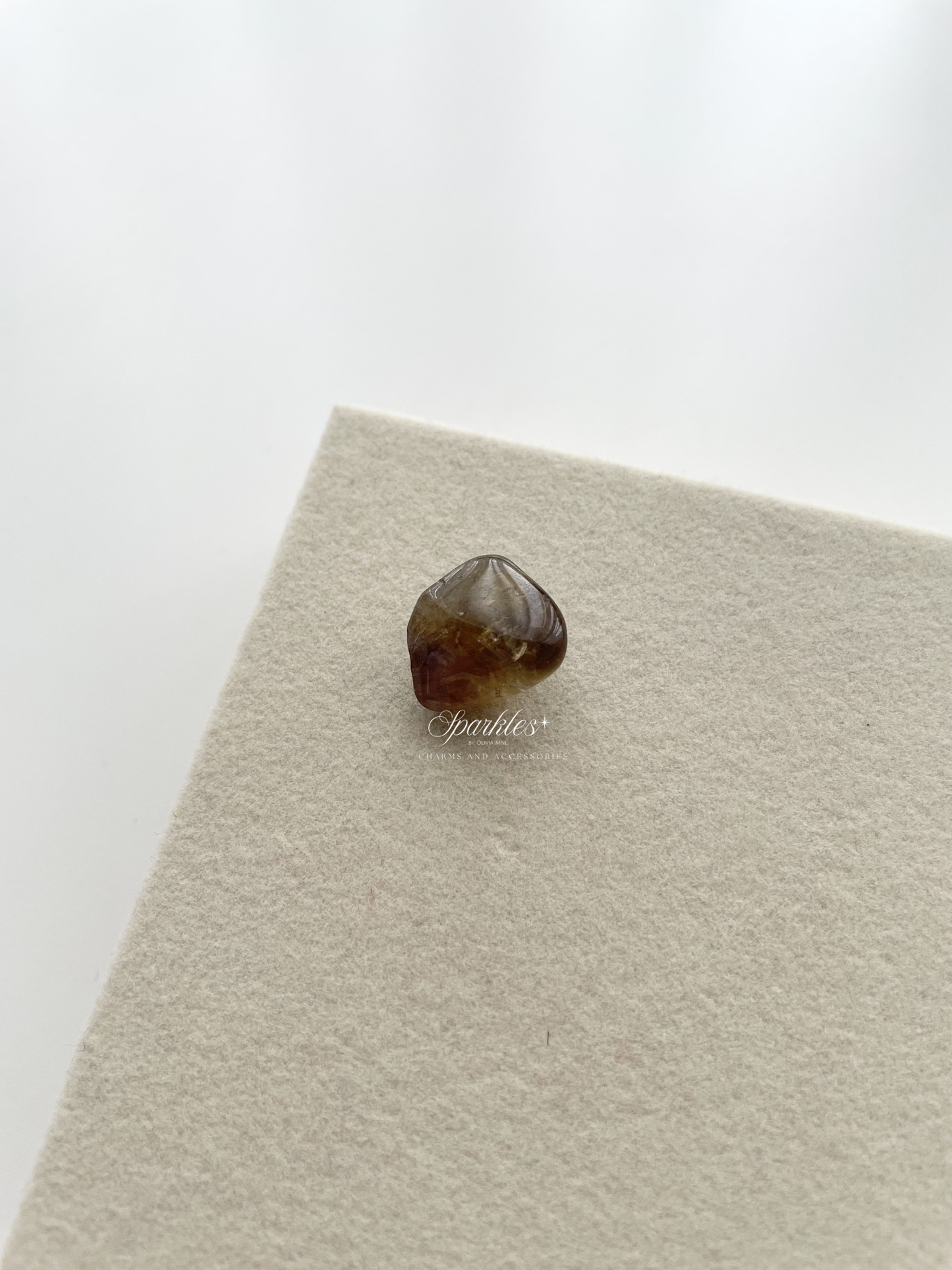 Gem12 Auralite 23 Stone