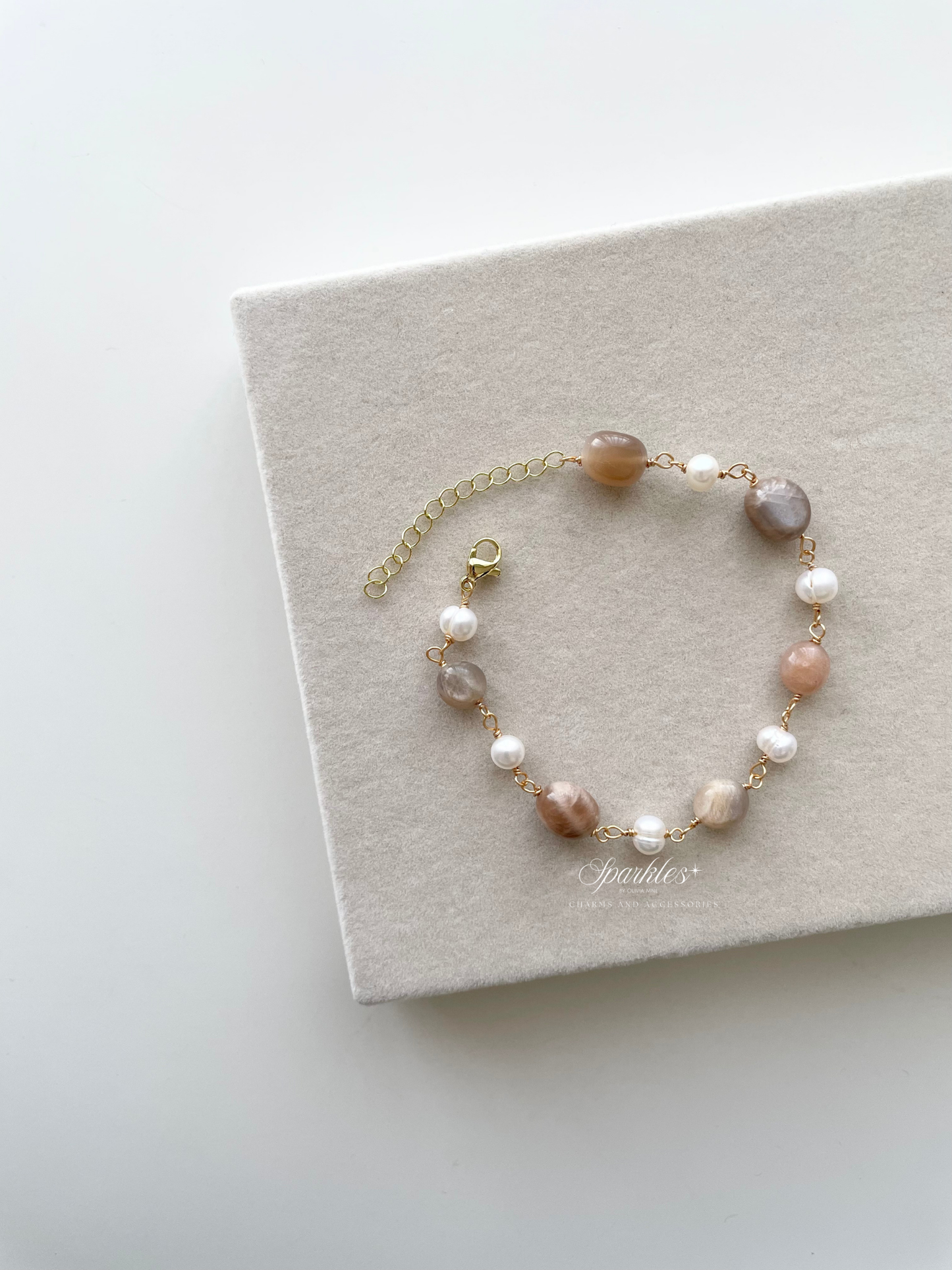 S38 Sunstone Pearl Bracelet