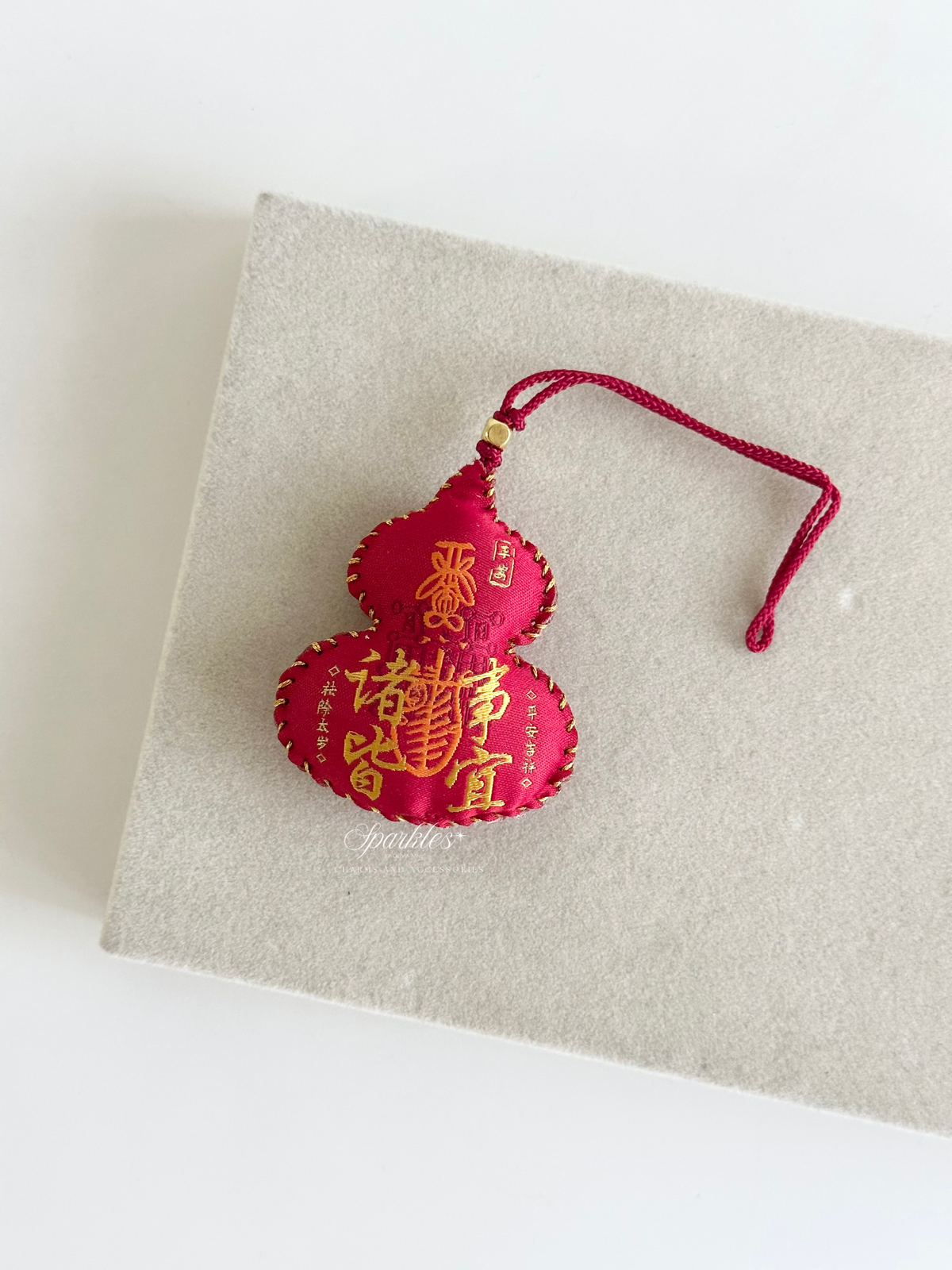 charm62 photo 1