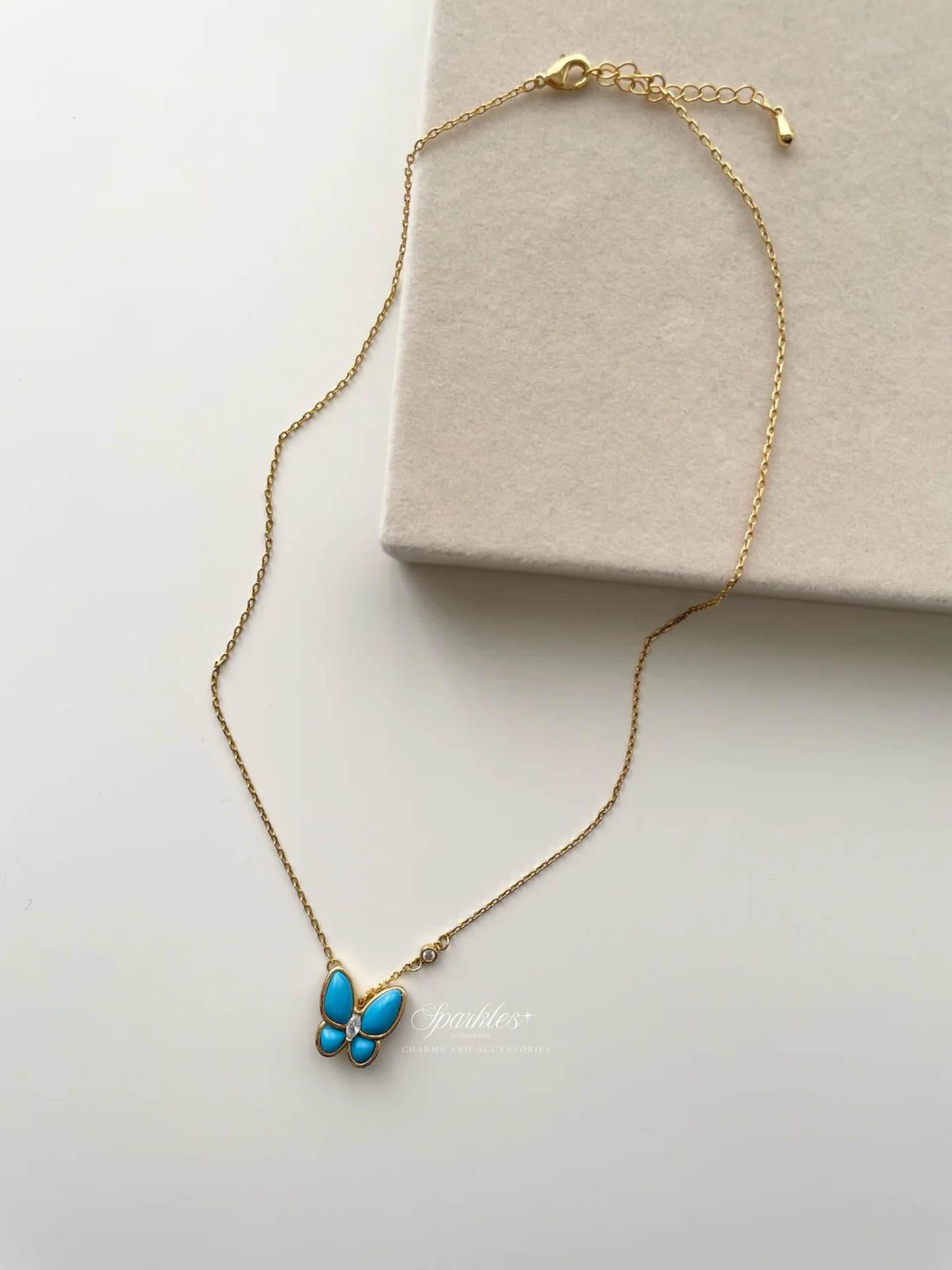 fly1 Butterfly necklace
