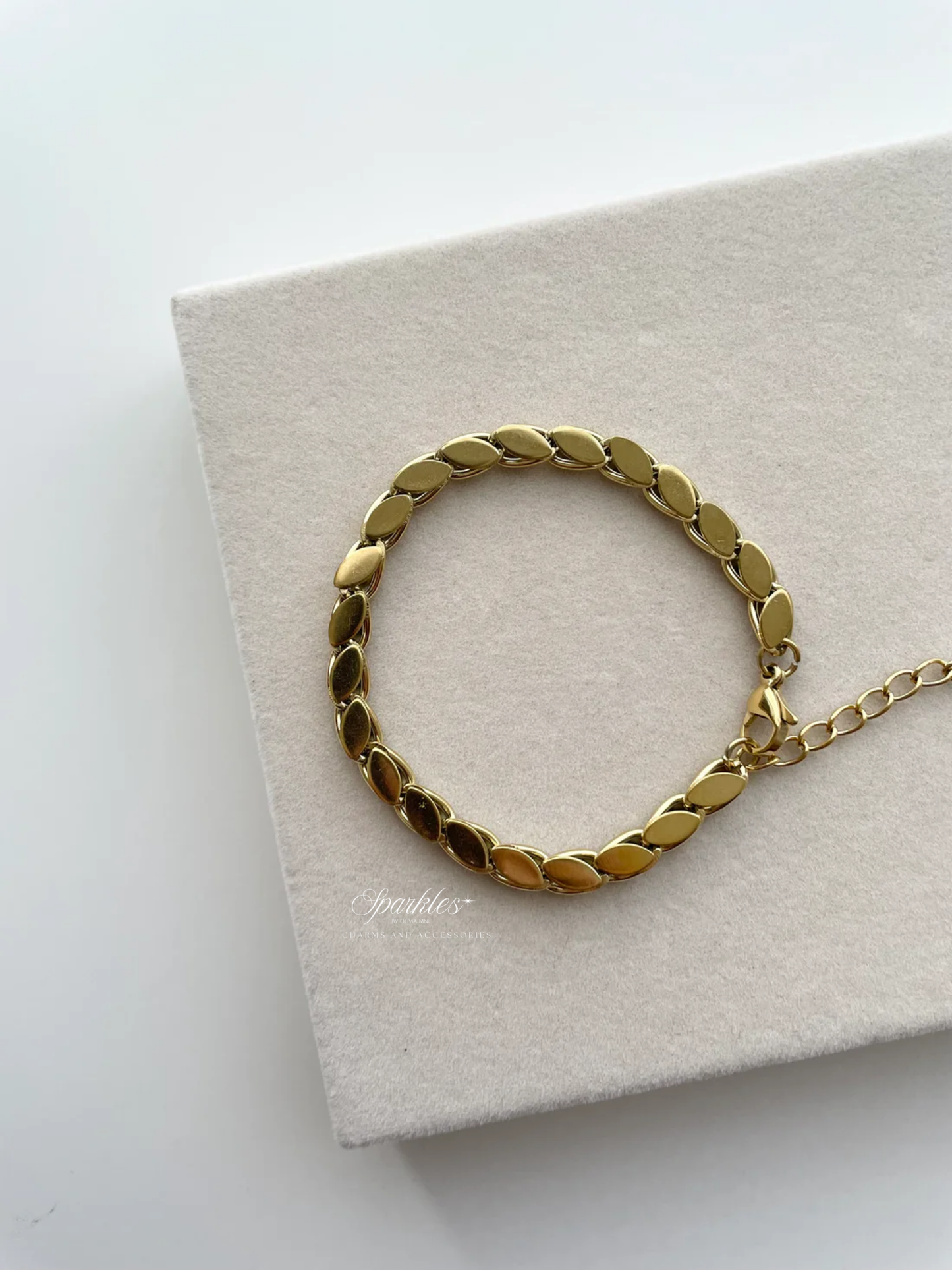 gb514 gold bracelet