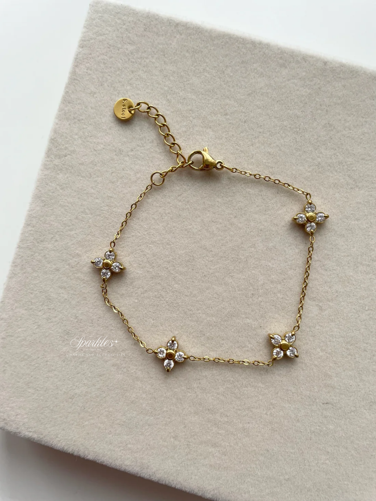gb582 Flower bracelet
