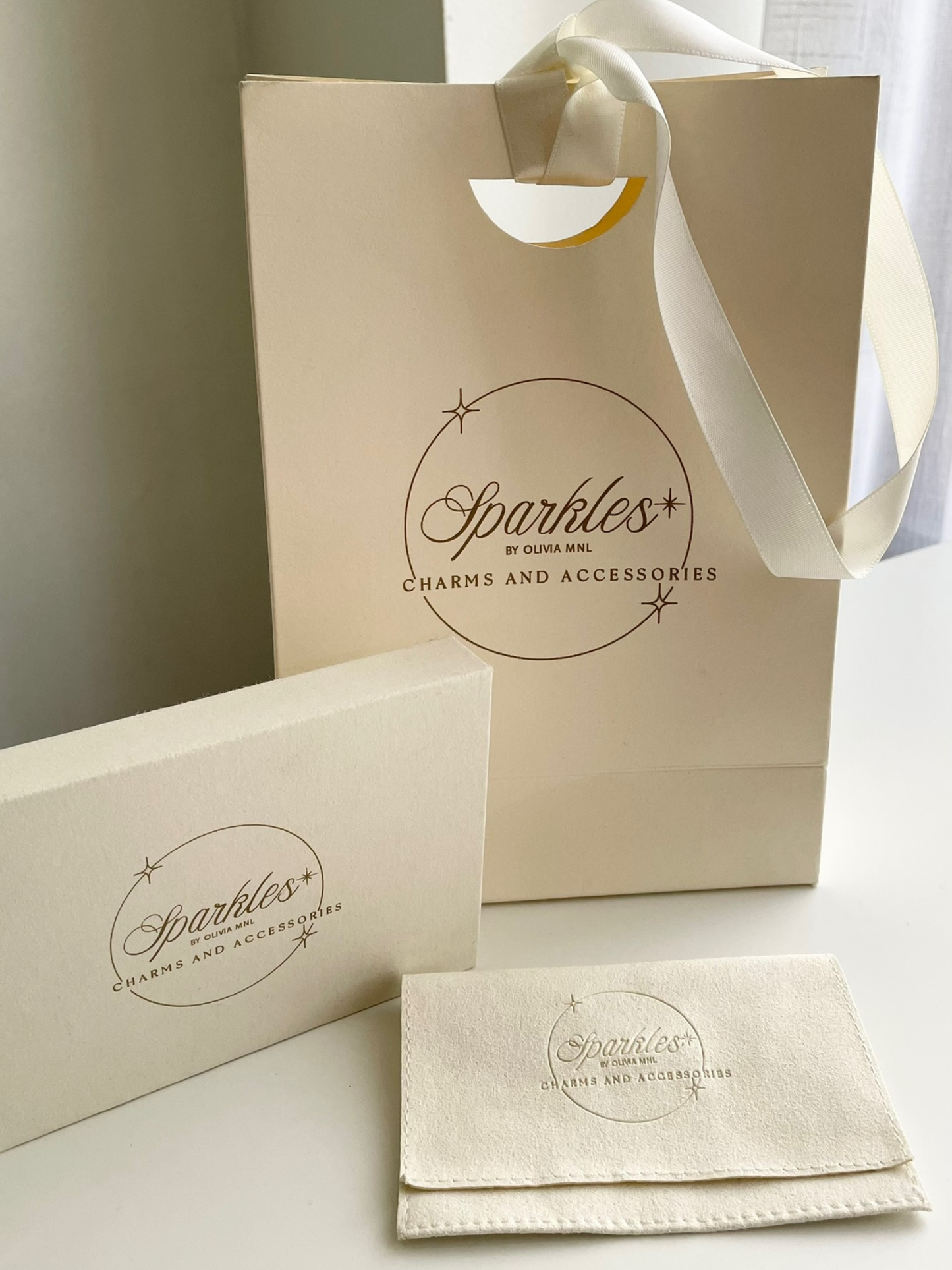 Sparkles by Olivia Manila New Paper Bag (Cream)