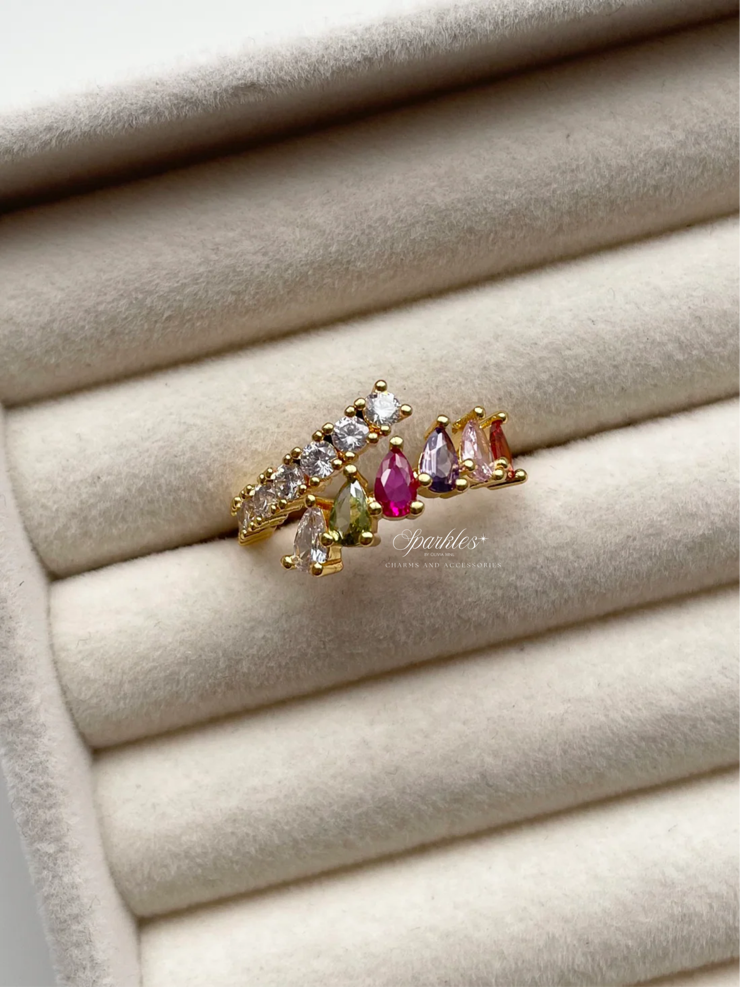 gr762 Multicolor Gem ring