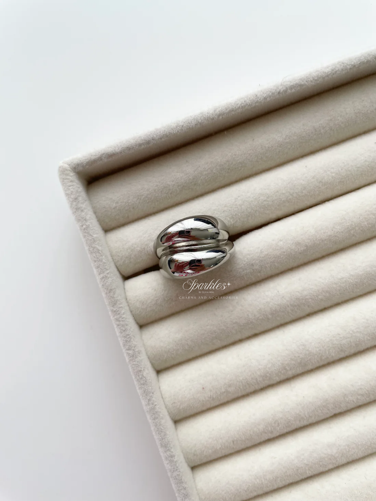 gr775 Silver chunky ring