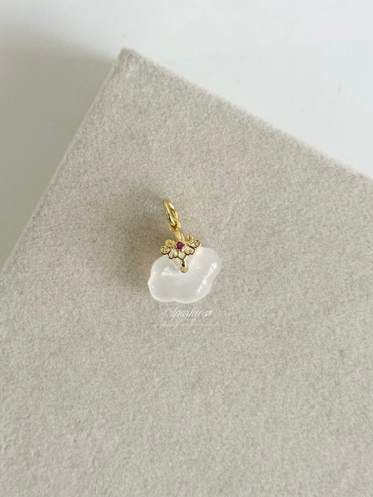 PENDANT37