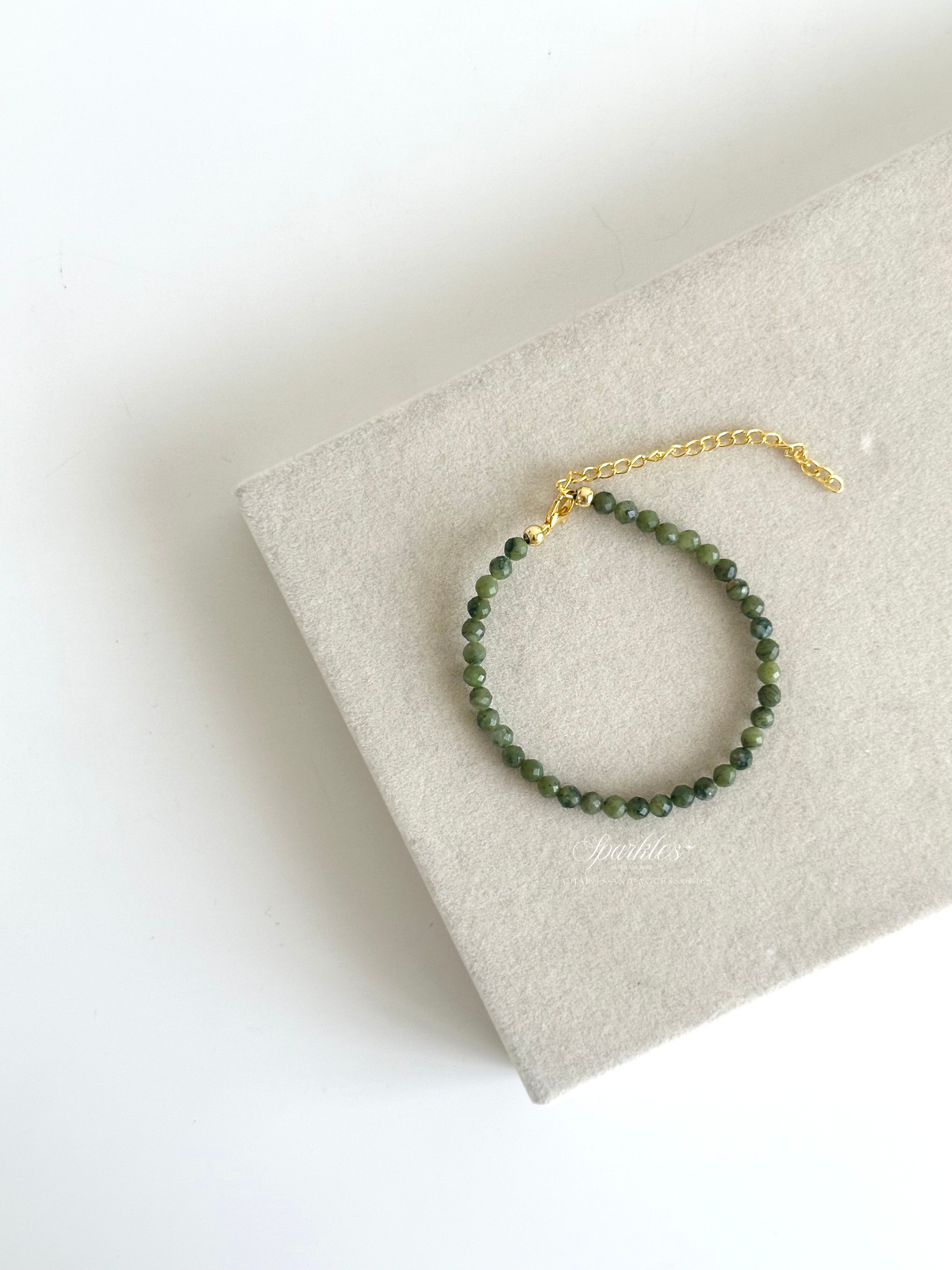 Sparkles9 Nephrite Jade Faceted Beads Bracelet w/ Extender