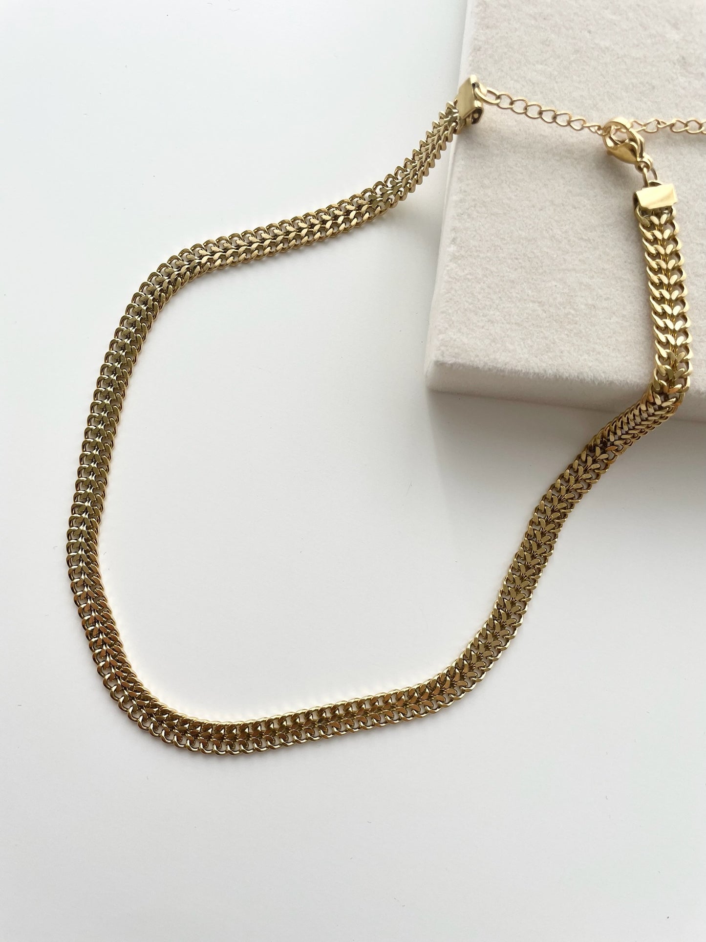 Ingrid gold necklace