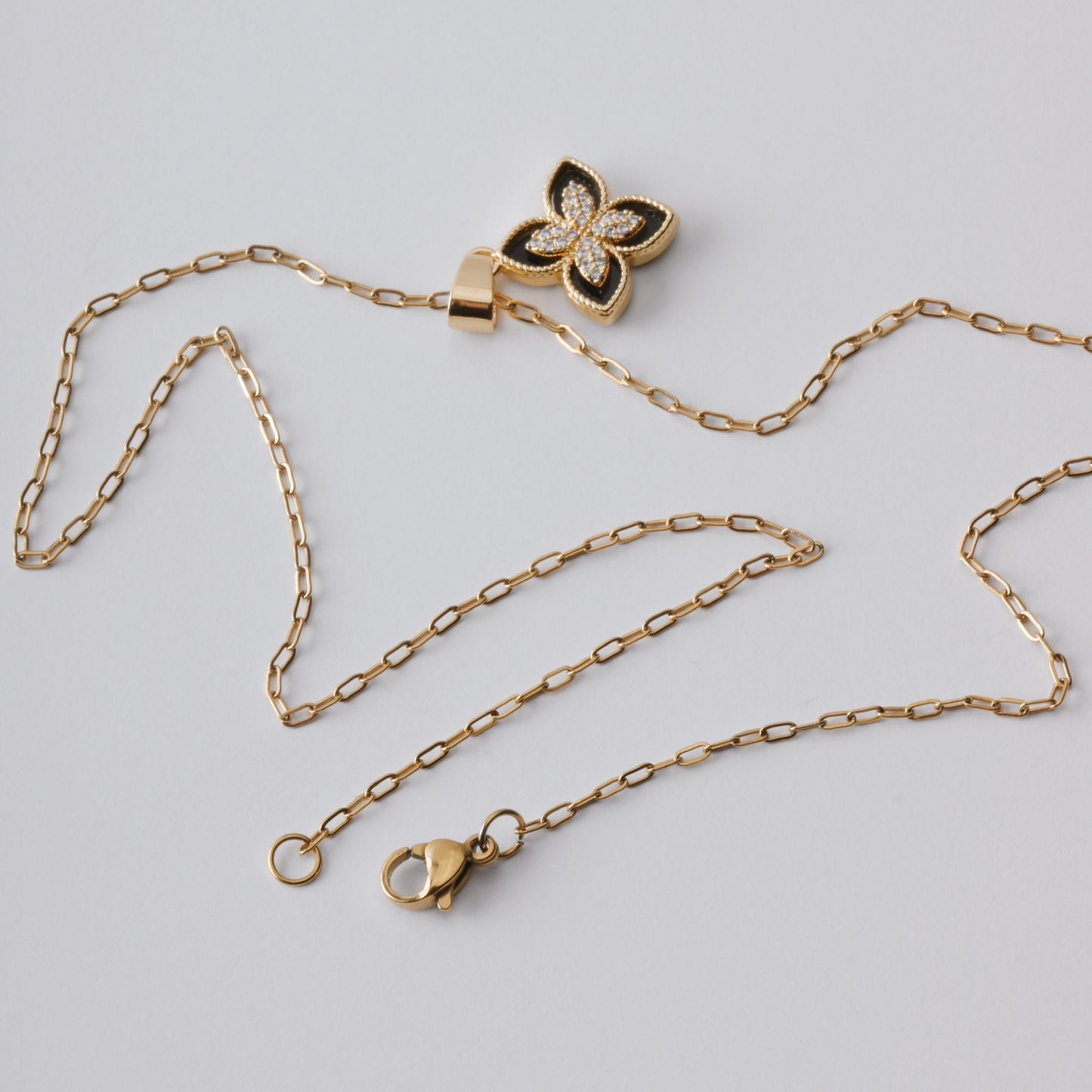 Blossom Onyx Gold Necklace