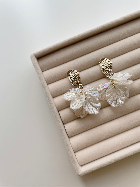 Odette petal earrings