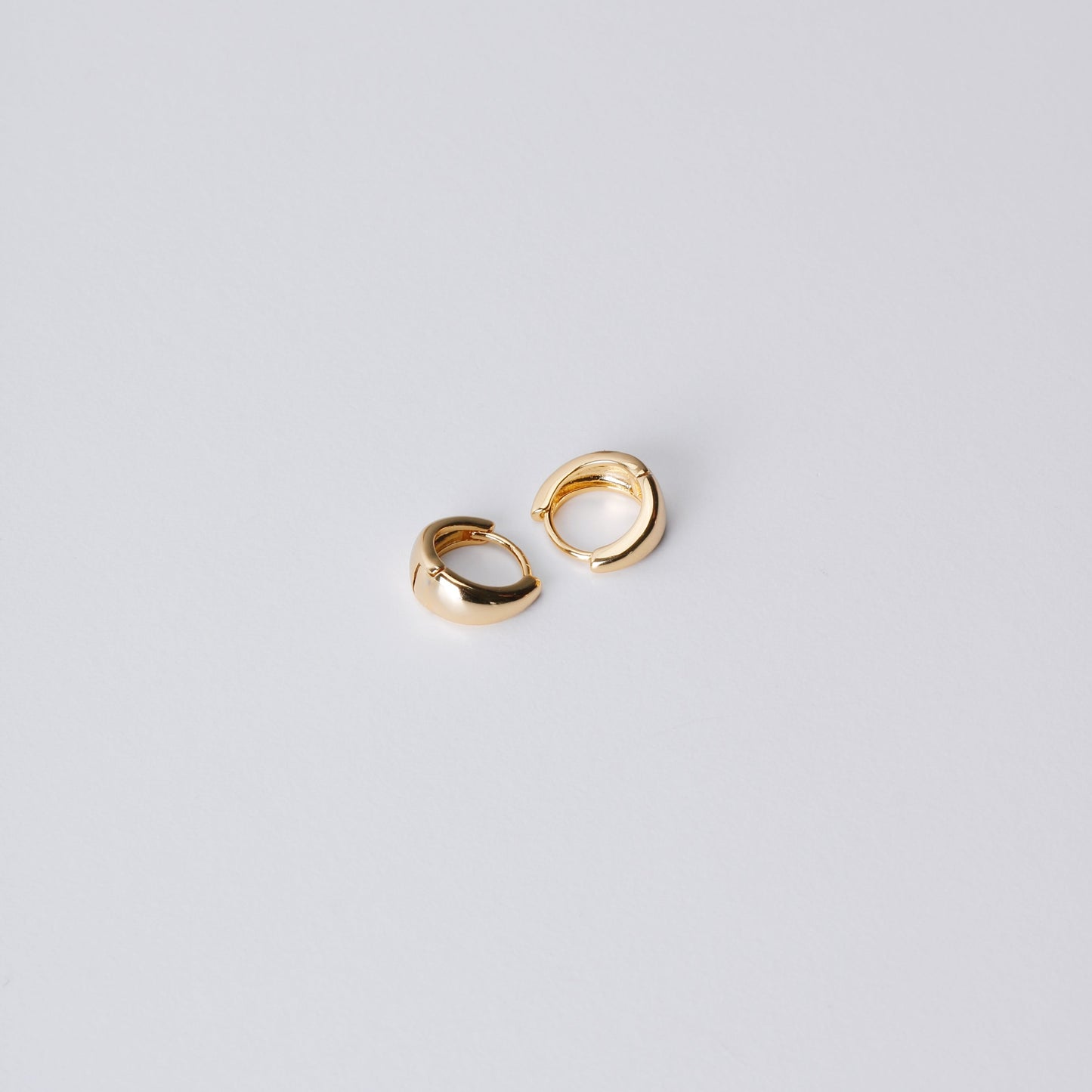 Malia mini gold hoop earrings