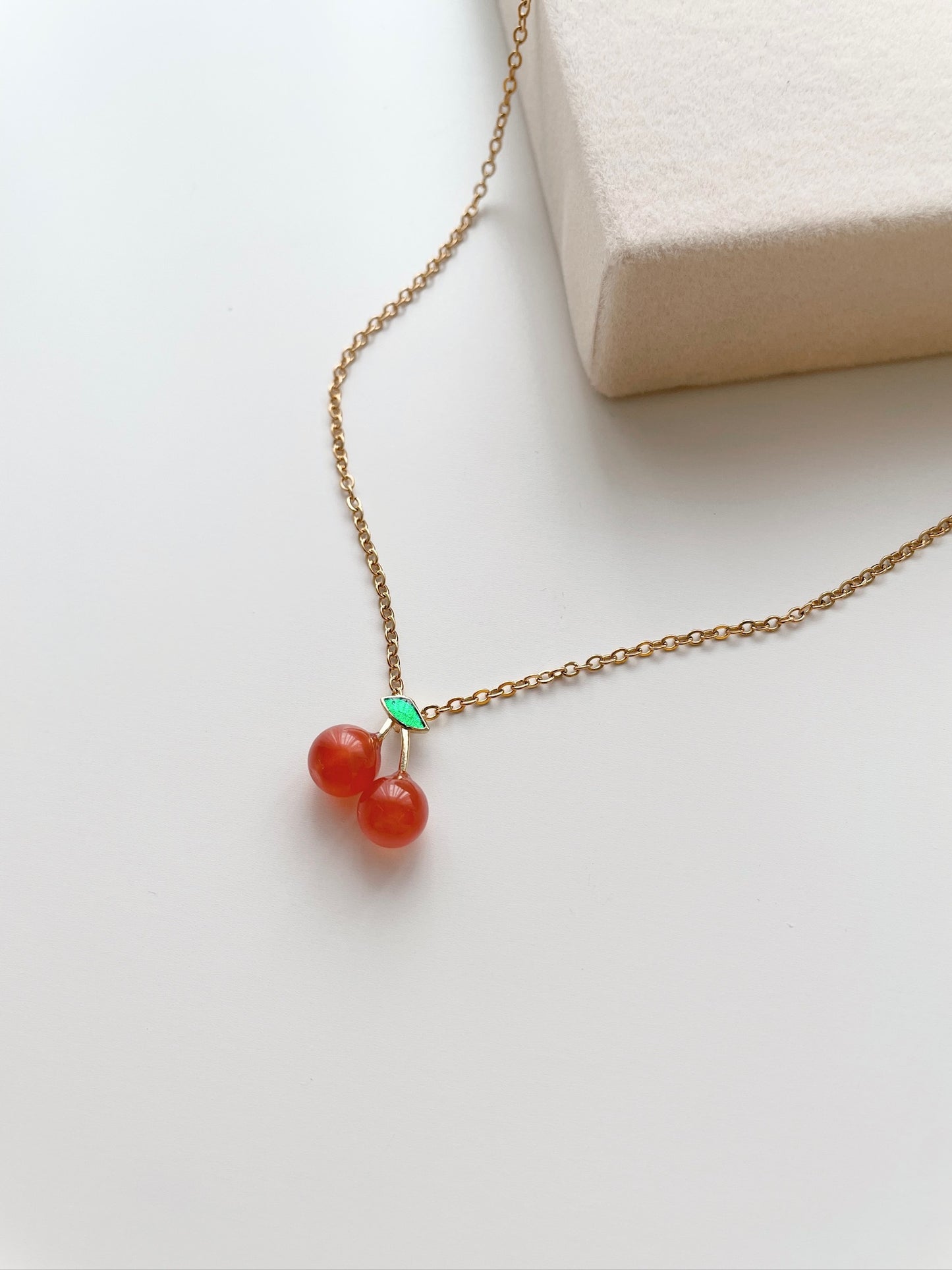 Cherry Carnelian gold necklace