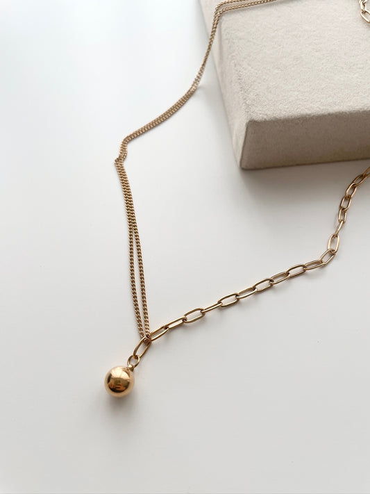 Ball Plain And Paperclip Gold Necklace