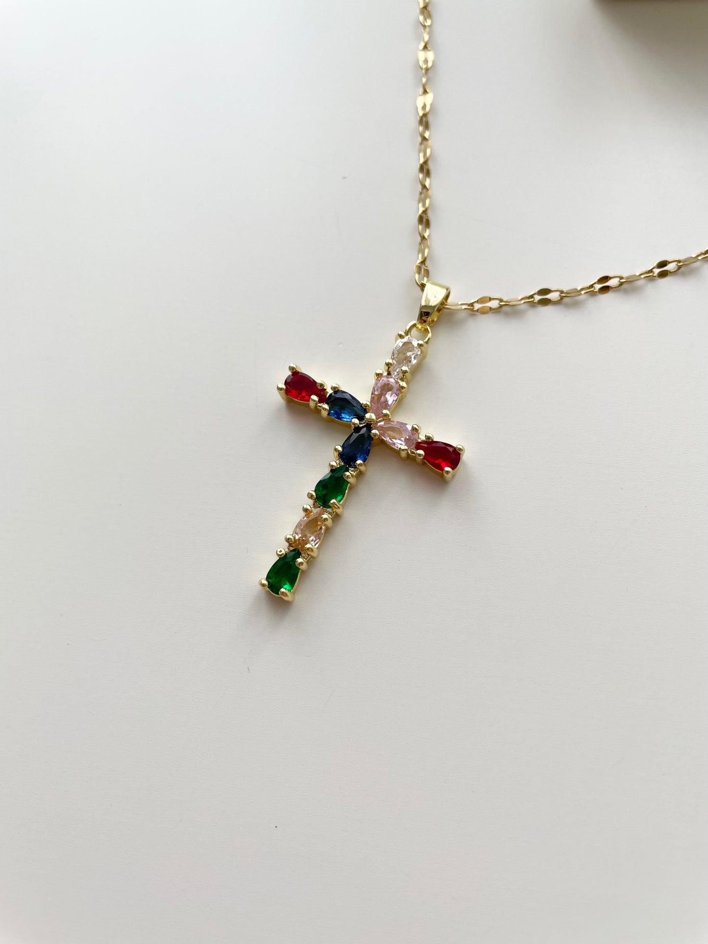 gn763 Cross gem necklace