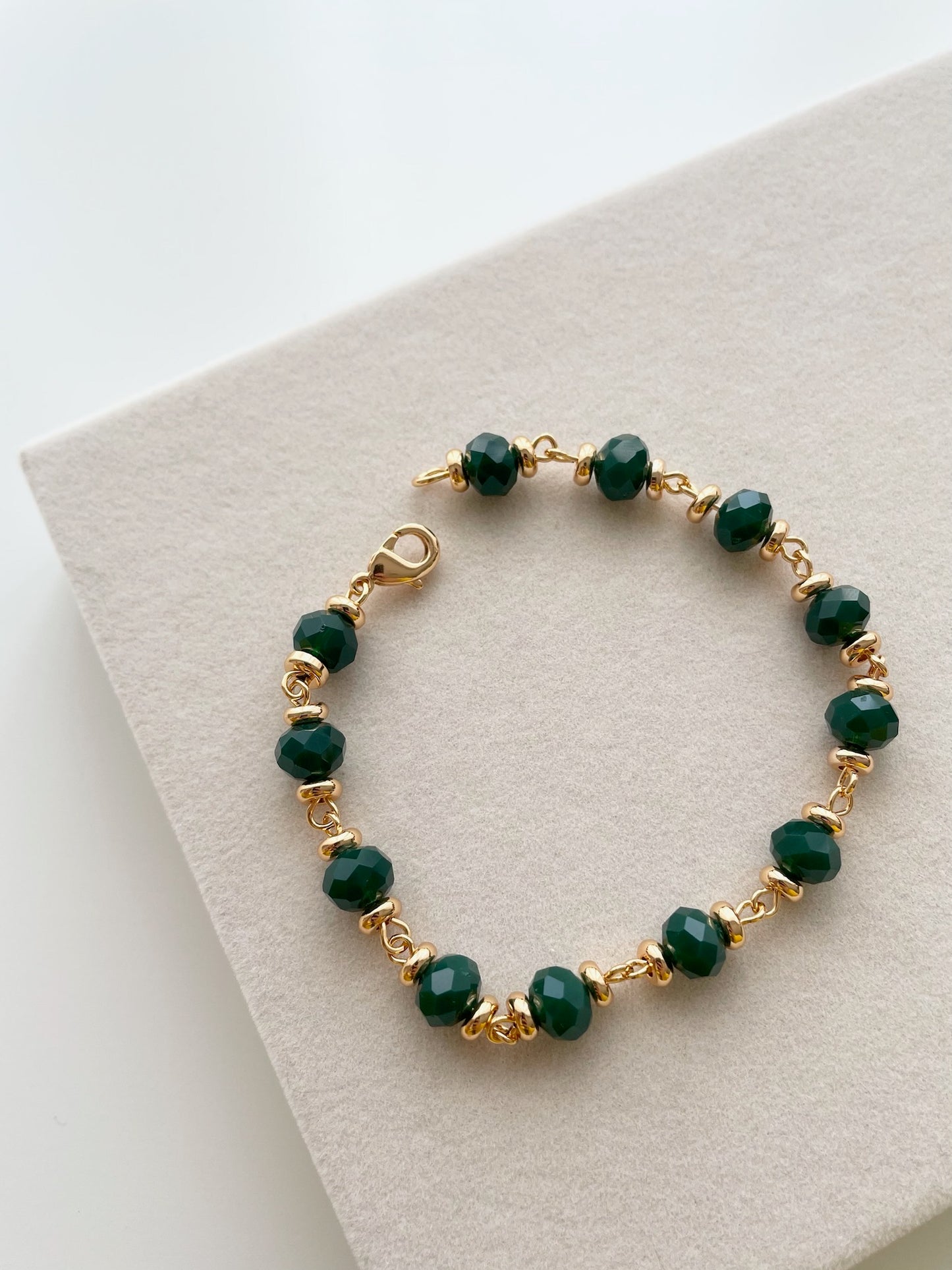 Green Faceted beads bracelet