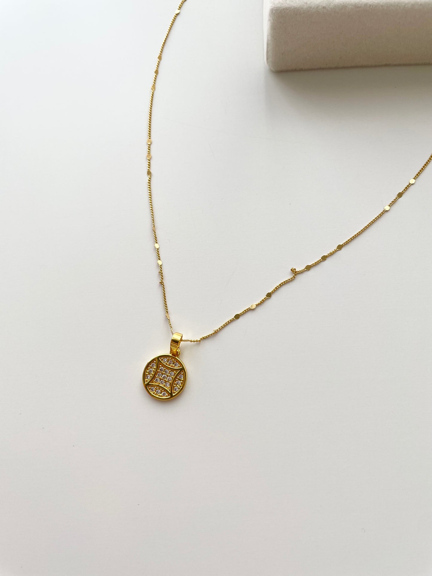 gn773 Money gold necklace