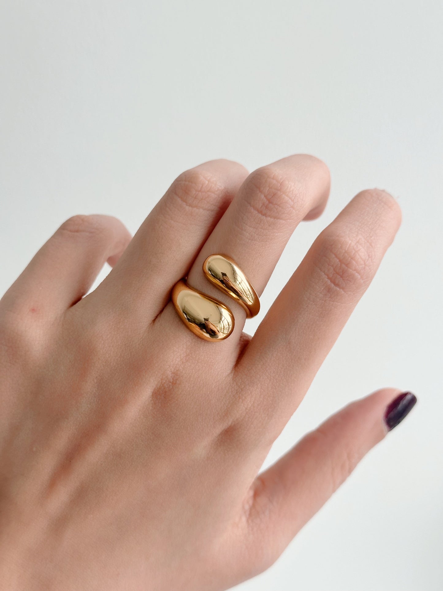 Chunky gold rings