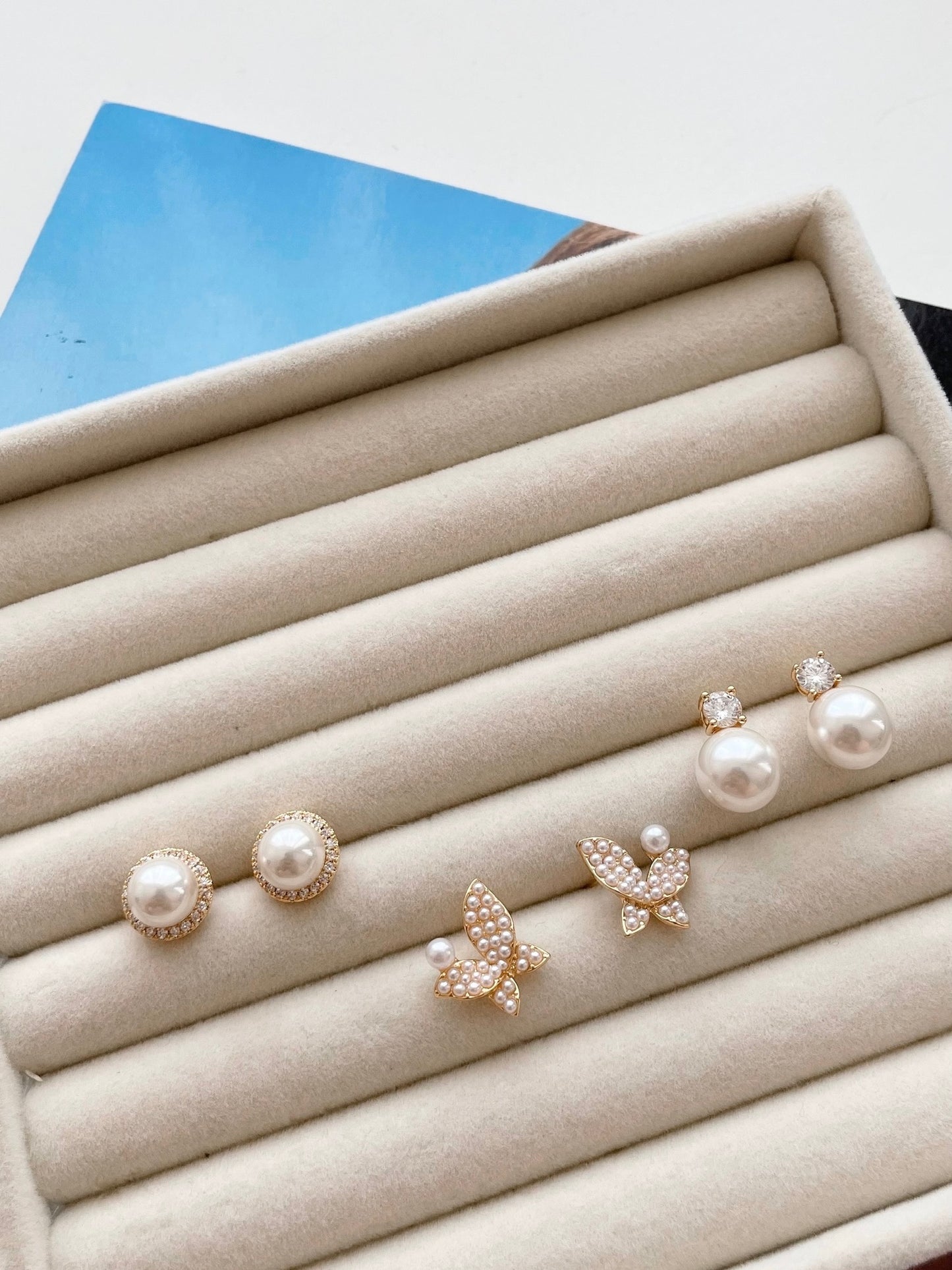 Sylvana Pearl earrings