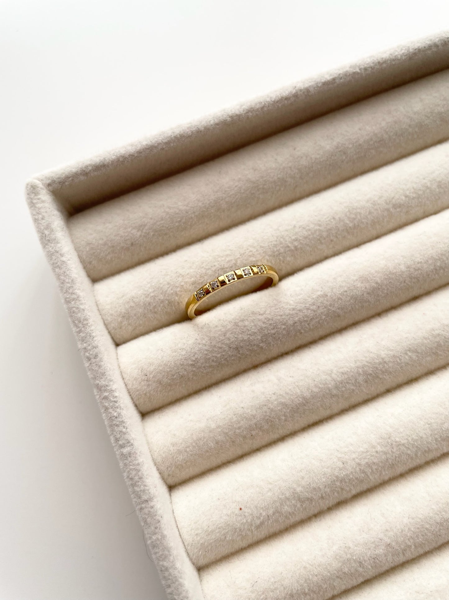 sring1 with sizes