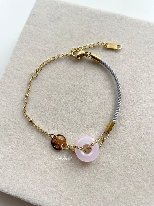 gray1 Pink Jade in Gray String Bracelet
