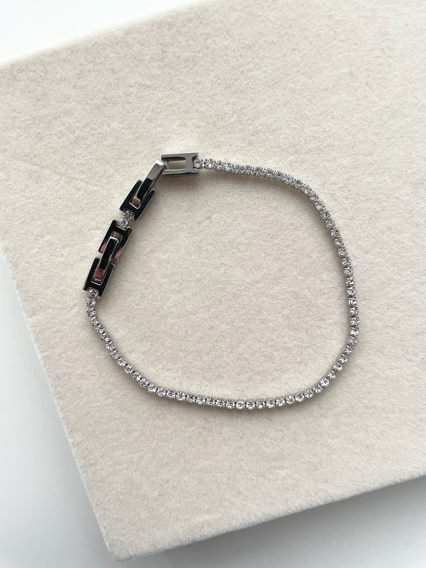 gb607 silver tennis bracelet