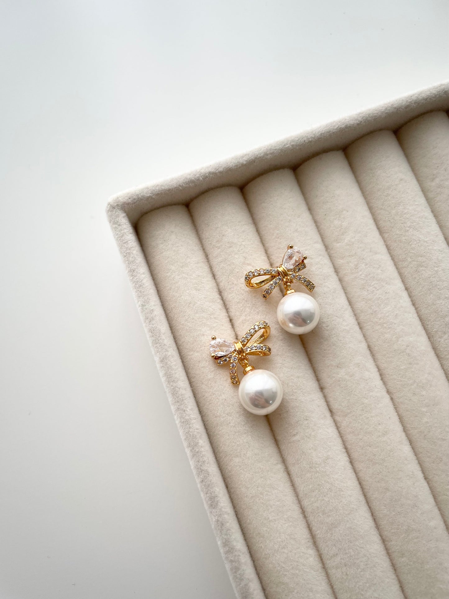 Pearl earrings