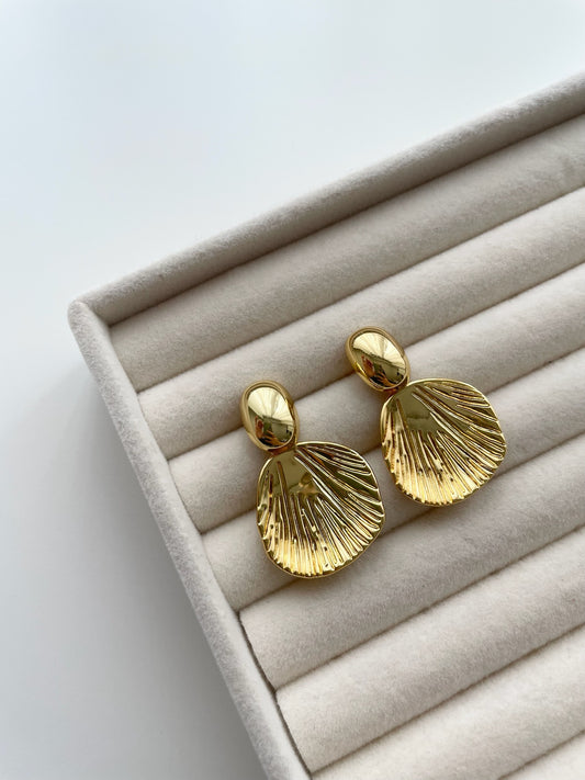 Cristel dangling petal stud earrings