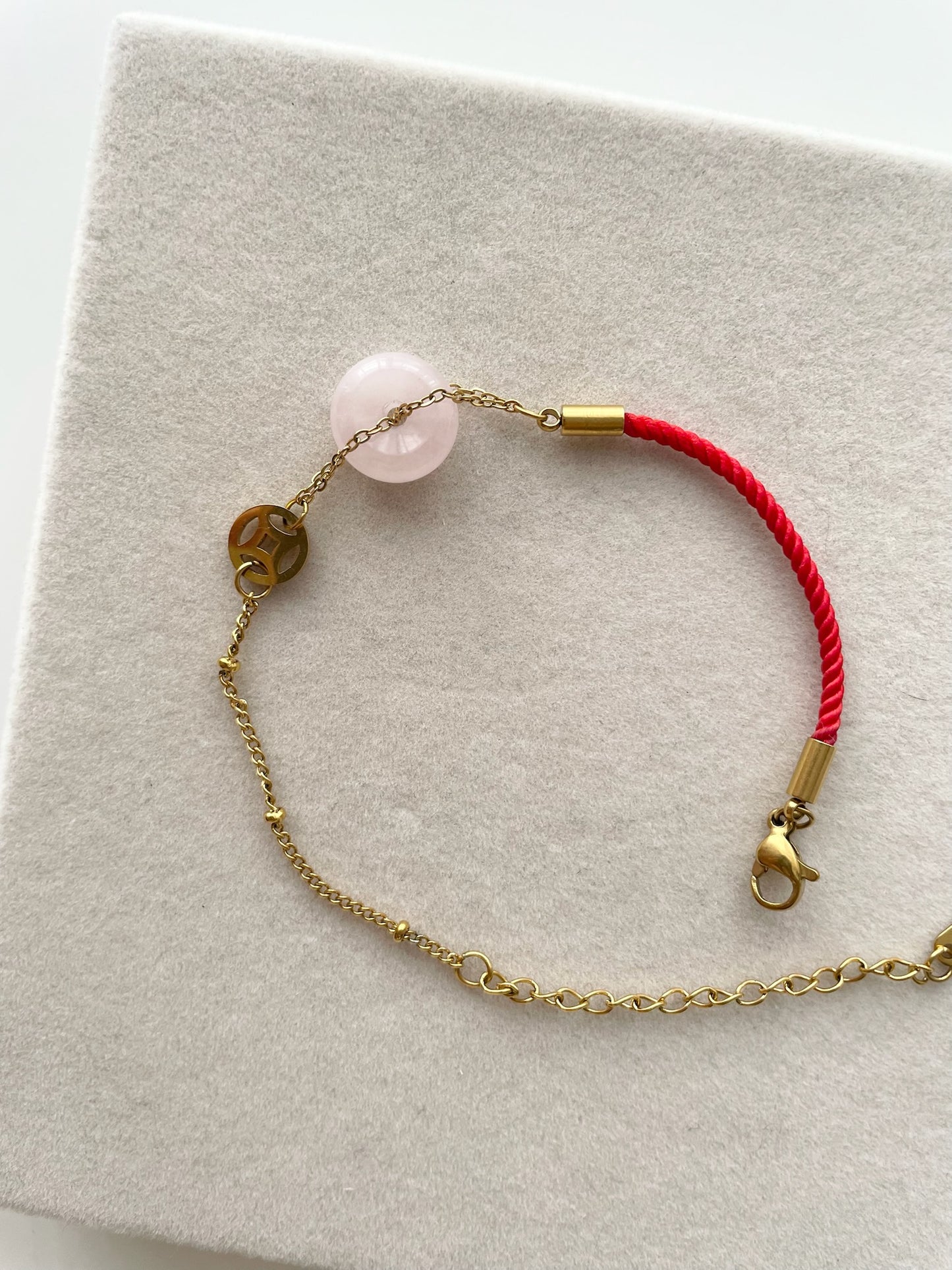 gb593 Rose Quartz red string