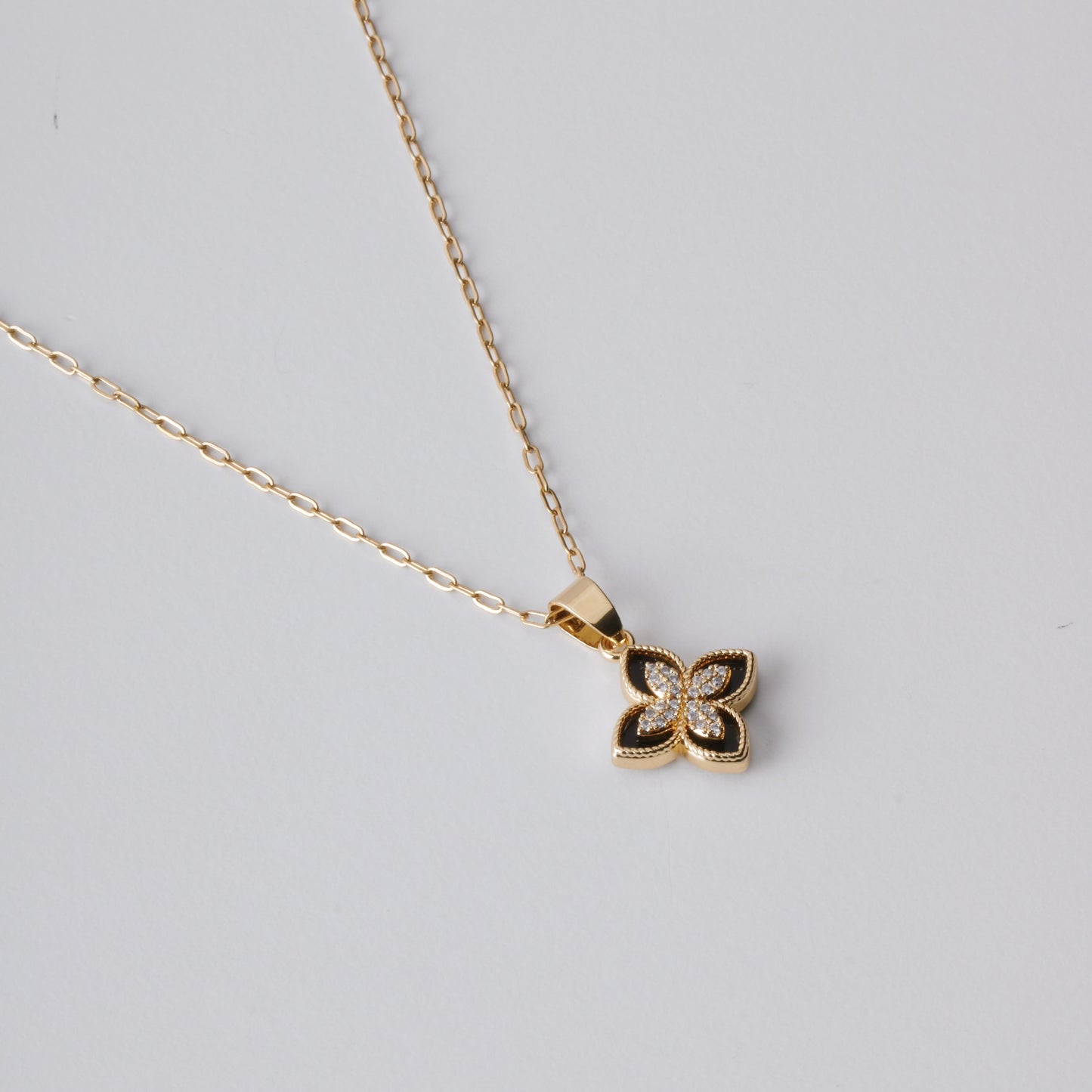 Blossom Onyx Gold Necklace