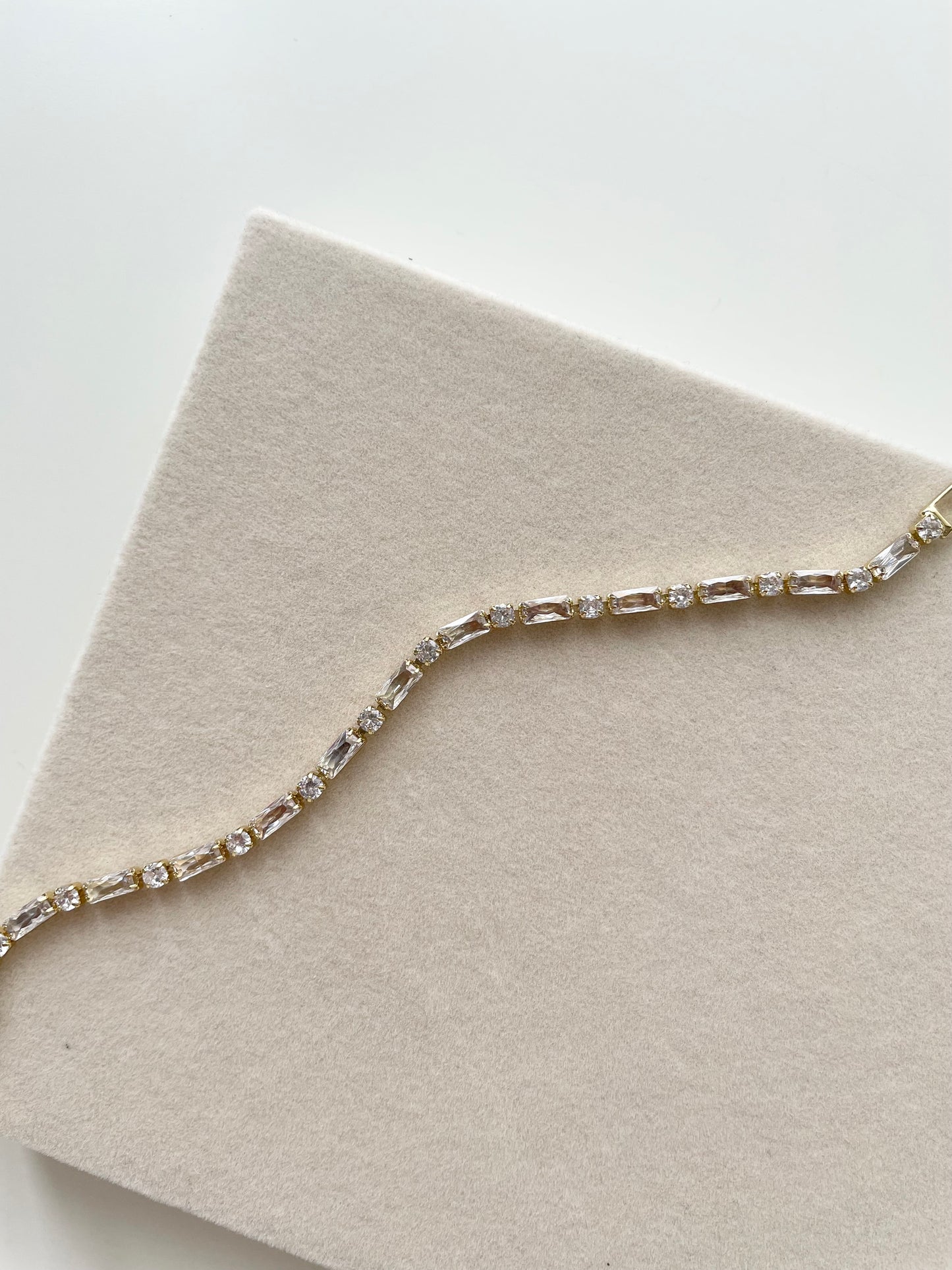 tennisA2 Medium tennis bracelet 16cm