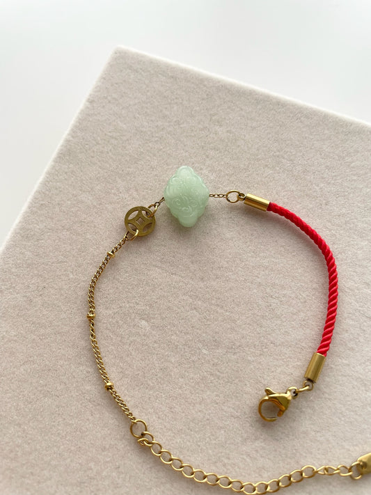 mystic1 Jade red string