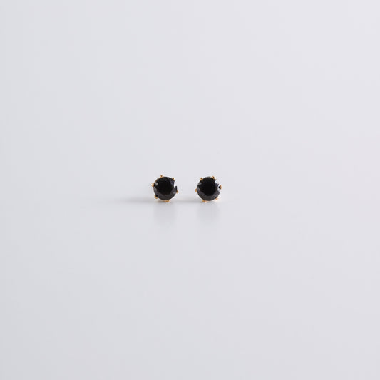 Sabby Black Stud Earrings