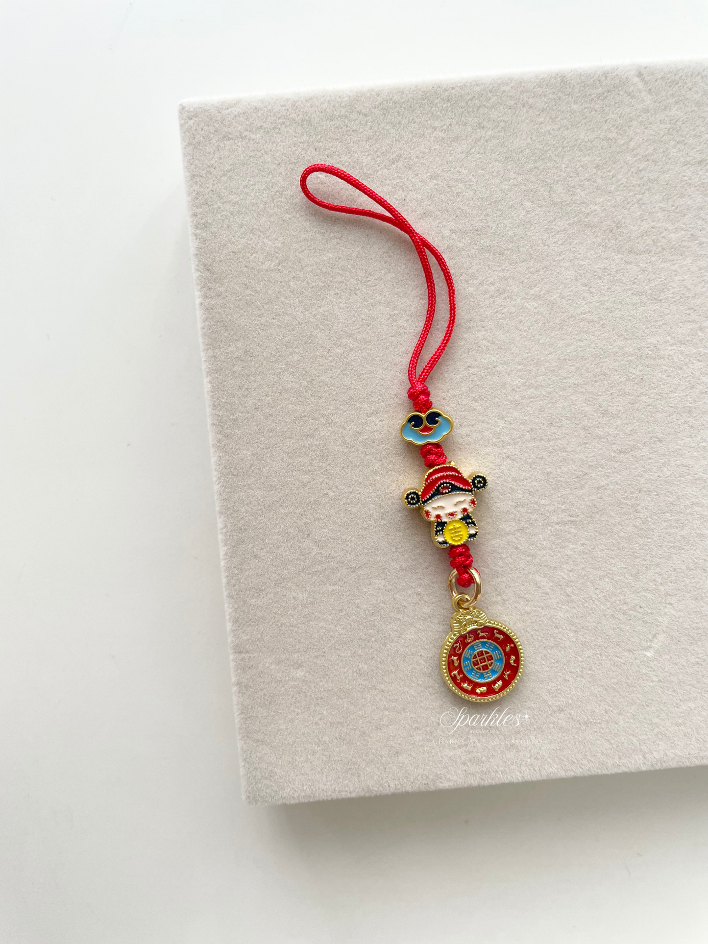 charm8