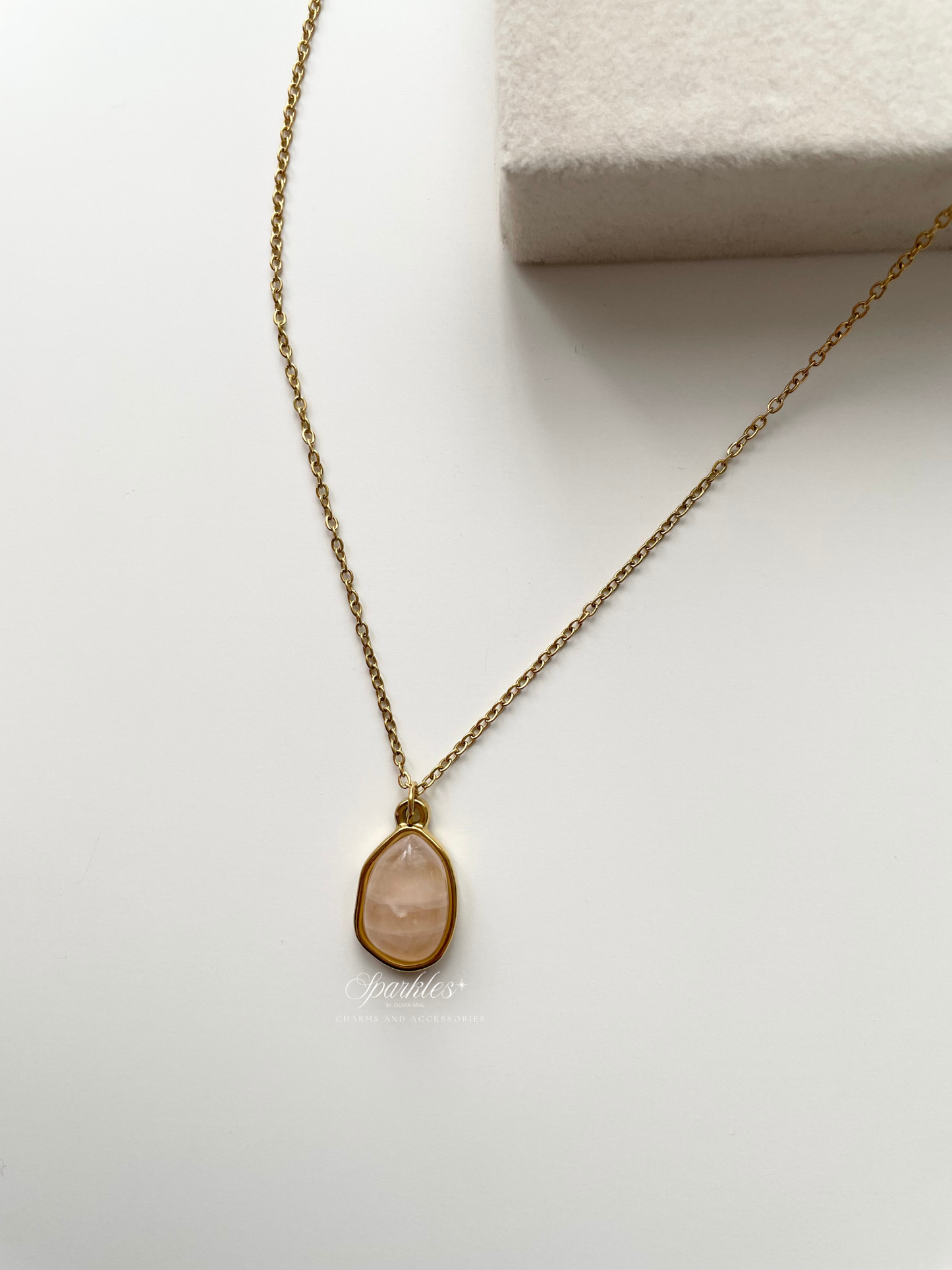 Crystal1 Citrine Stone Gold Necklace