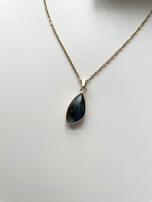 Crystal4 Labradorite Stone Gold Necklace