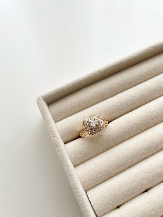 Brielle gold ring