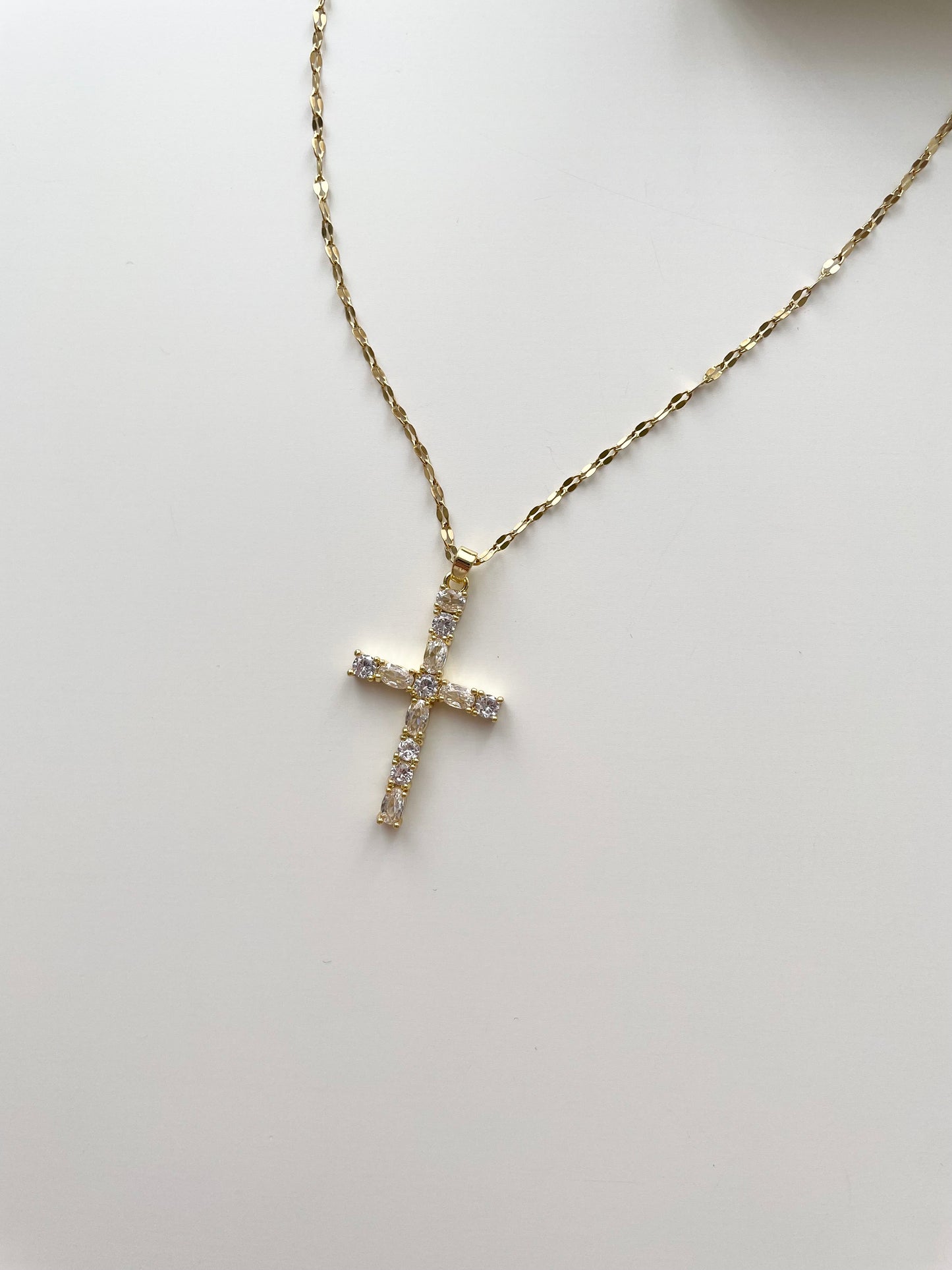 gn761 Cross gem necklace