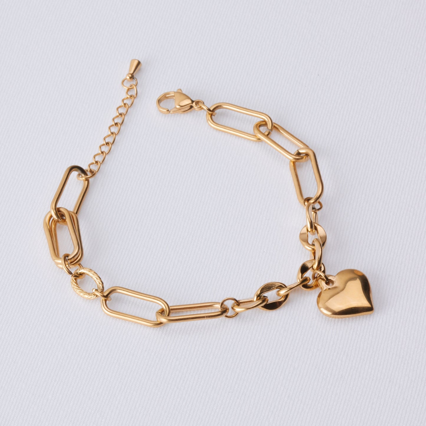 Alaia Heart Paperclip Gold Bracelet