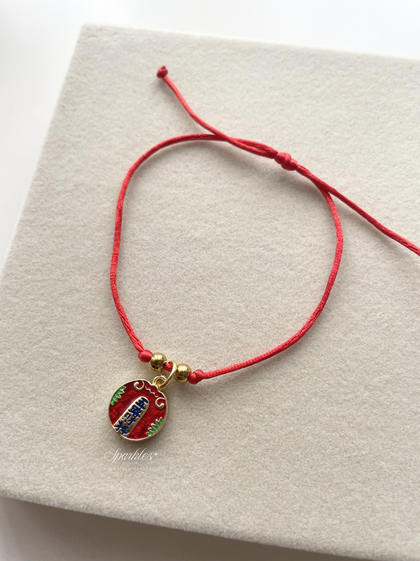 Easy2026 Reversible Charm Red String Bracelet (Freesize)