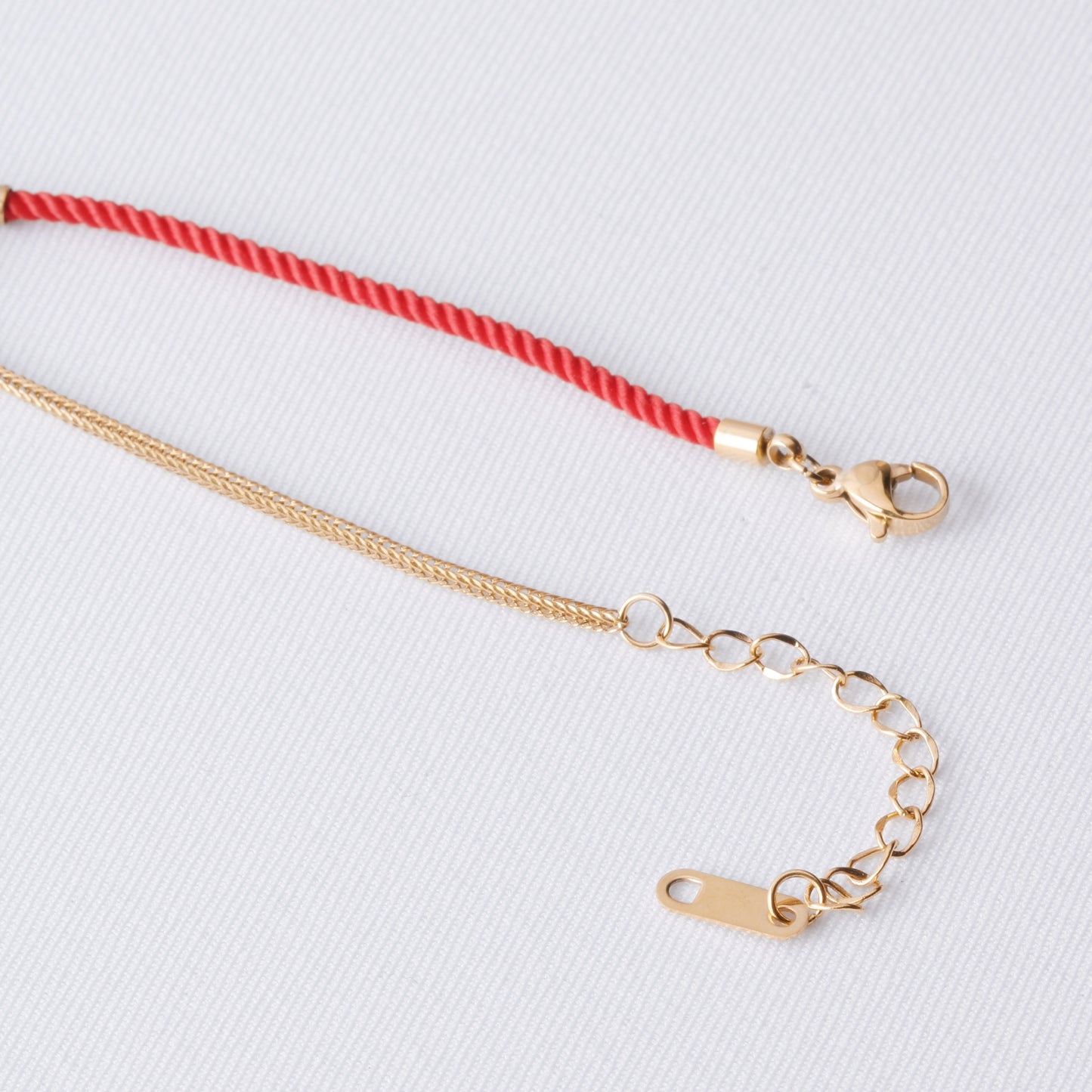 Emery Red String Bracelet