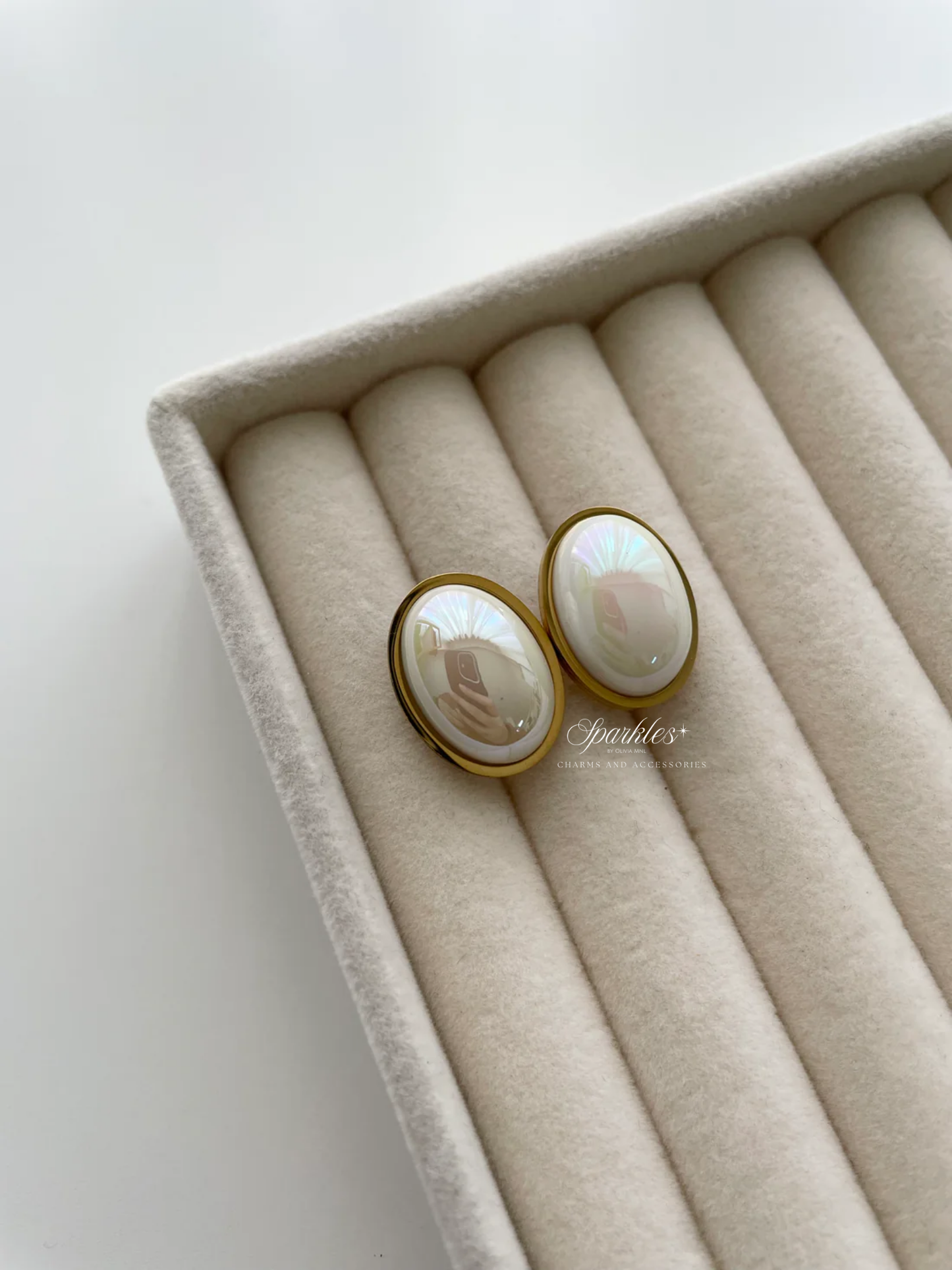 Ge1312 Gabbie pearl earrings