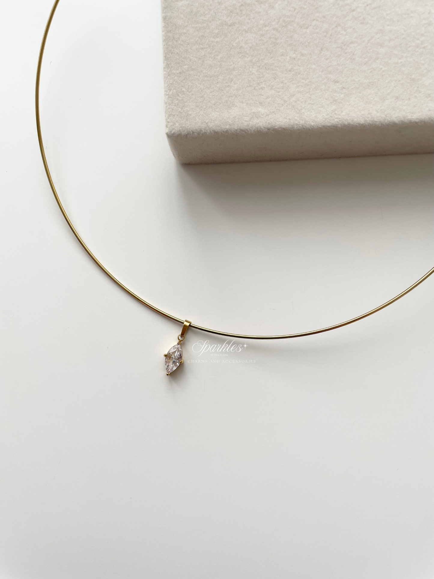 materialist Dainty Diamond Necklace
