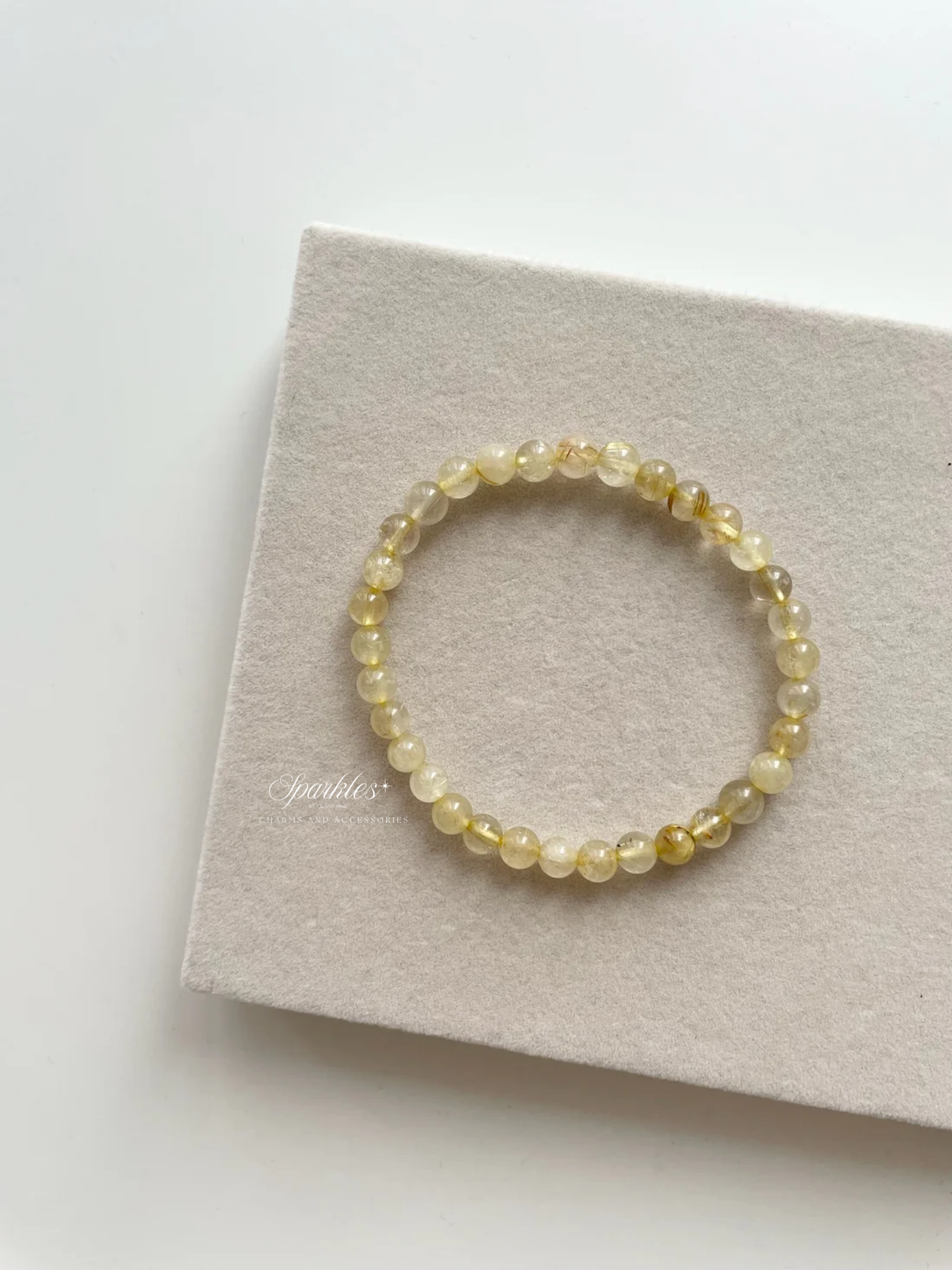sel6 Gold Rutilated Quartz with sizes