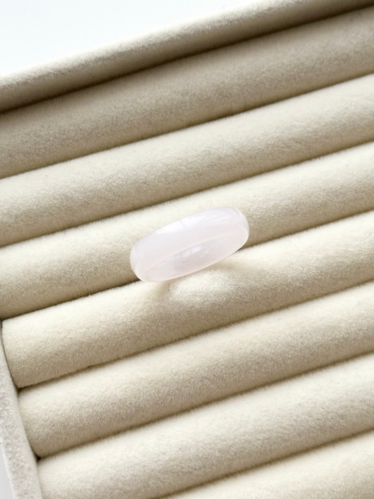 Agate9