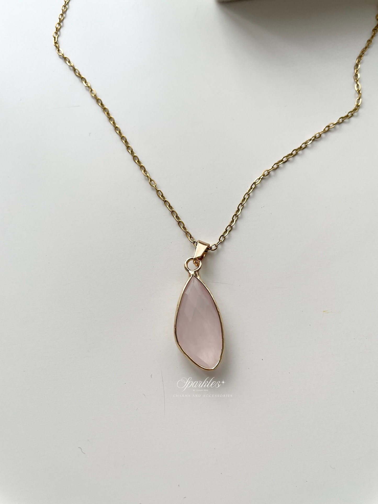 crystal10 Rose Quartz Gold Necklace