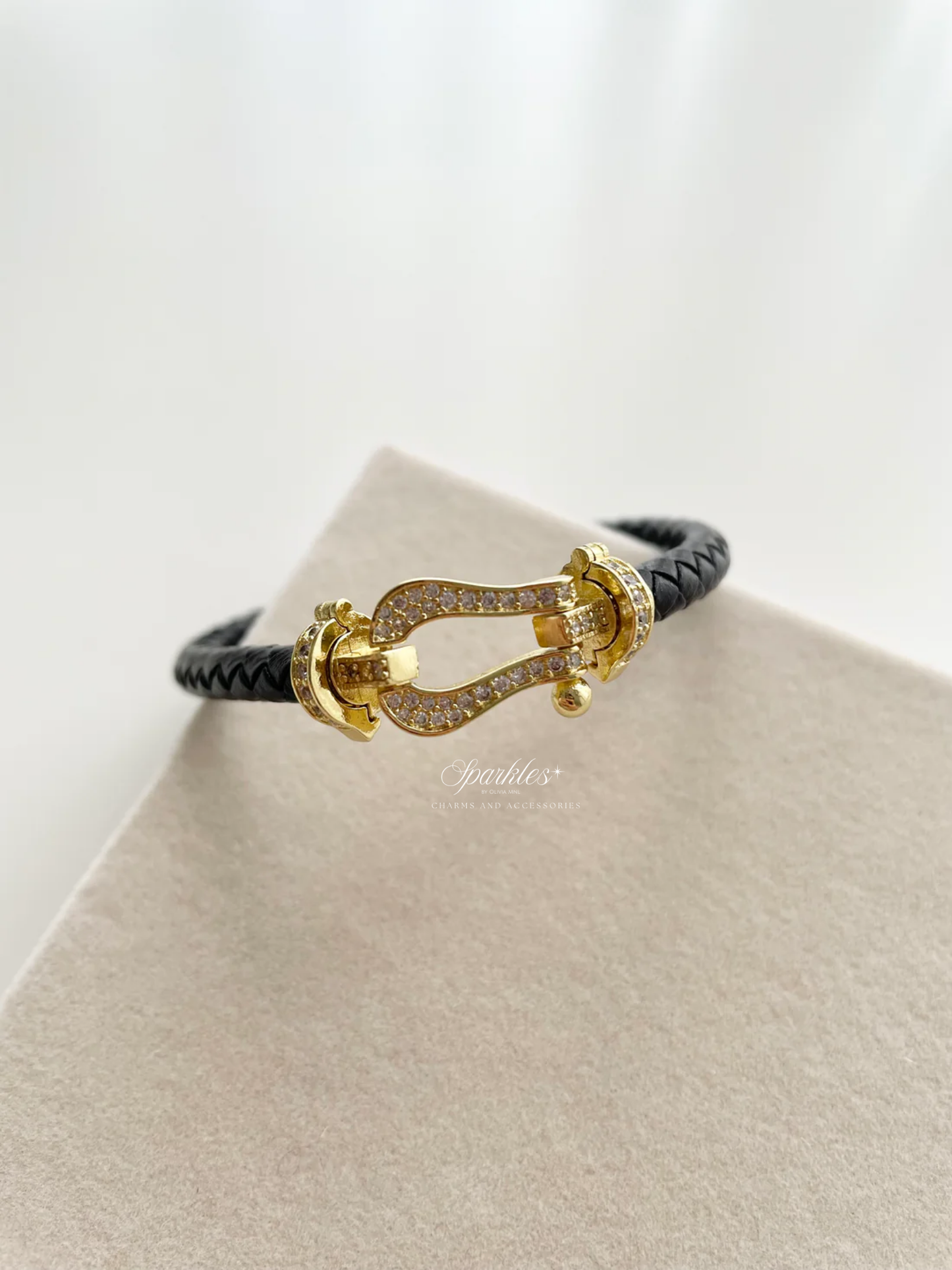 gb506 Gold and Black leather strap bracelet