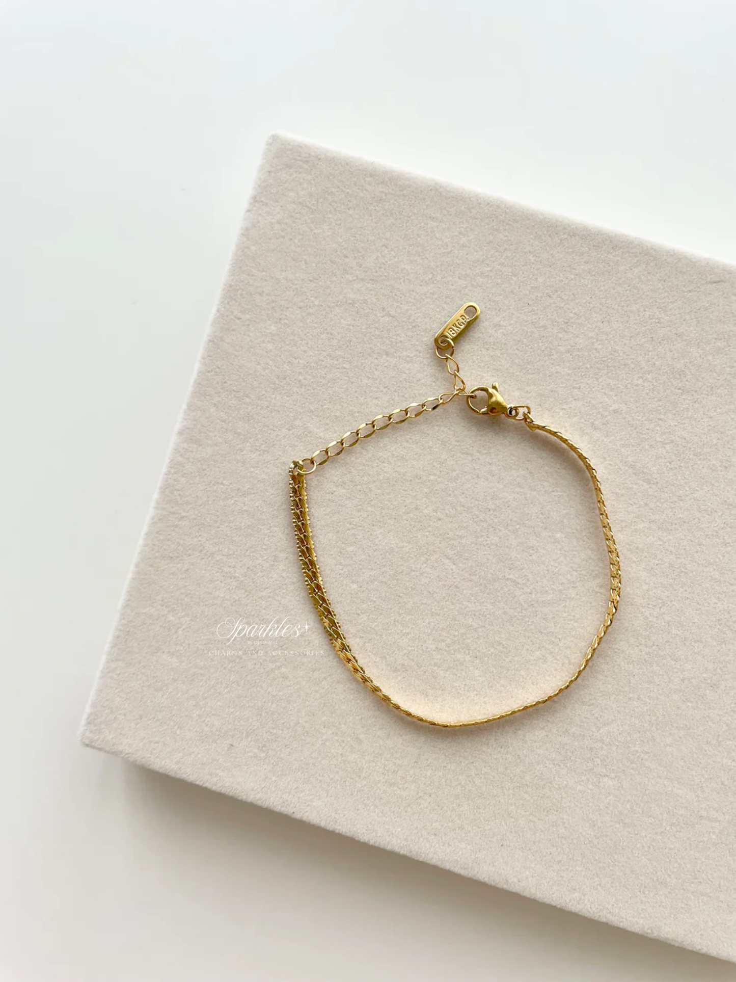 gb538 gold bracelet